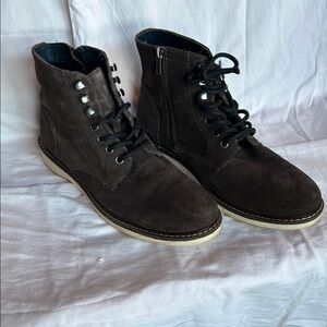 Crown Vintage Brown Lace-Up Boots with Suede Finish
